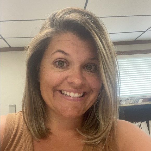 Meet your Posher, Stormie - Picture 1 of 1